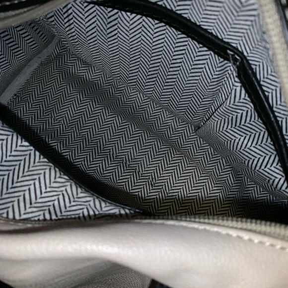 Steven madden purse - Picture 3 of 3